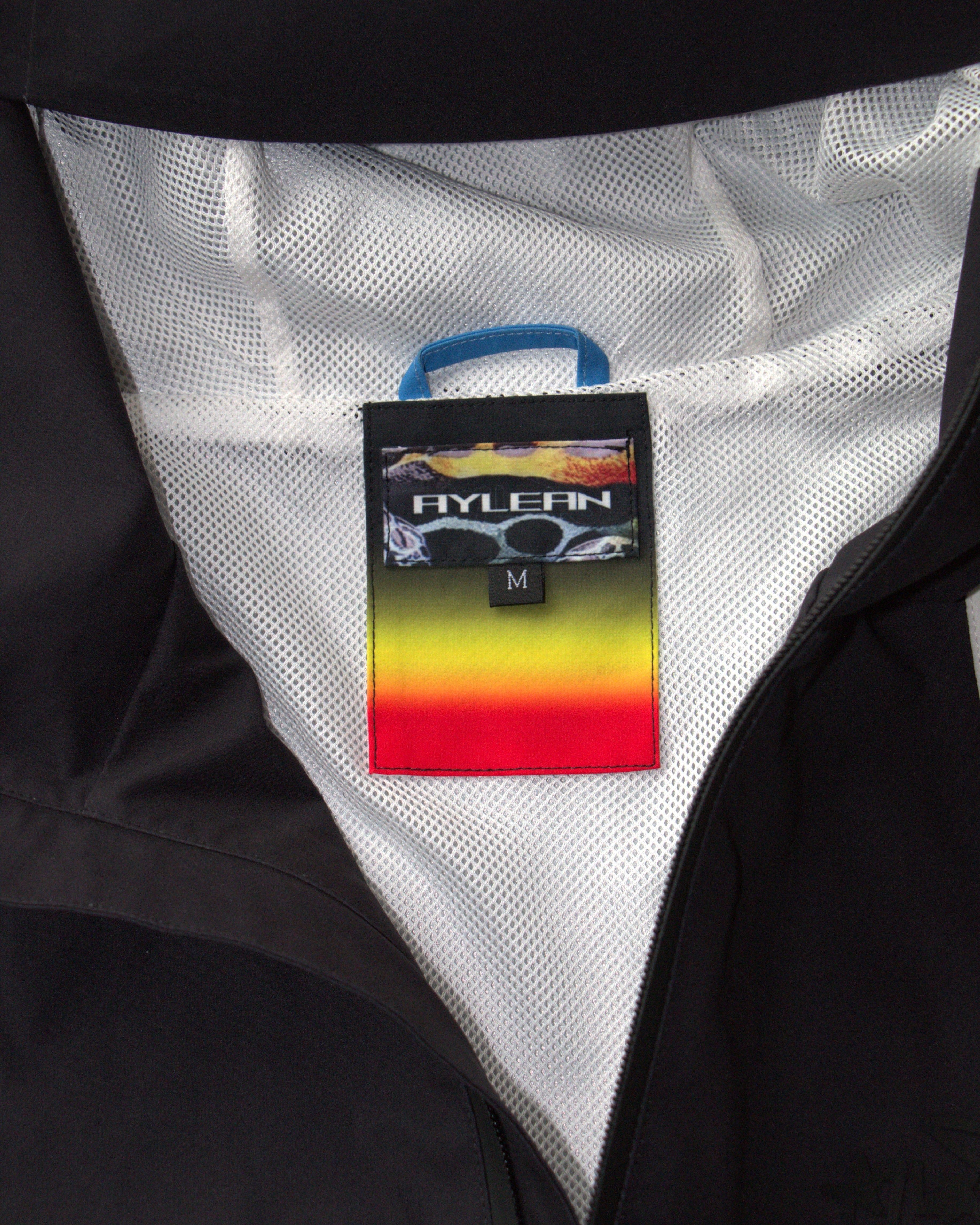 Factrory New Rainjacket